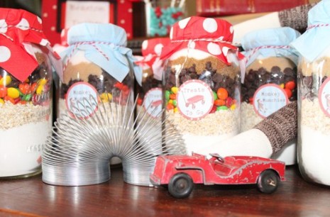 Sock monkey baby shower vintage toys1 465x306