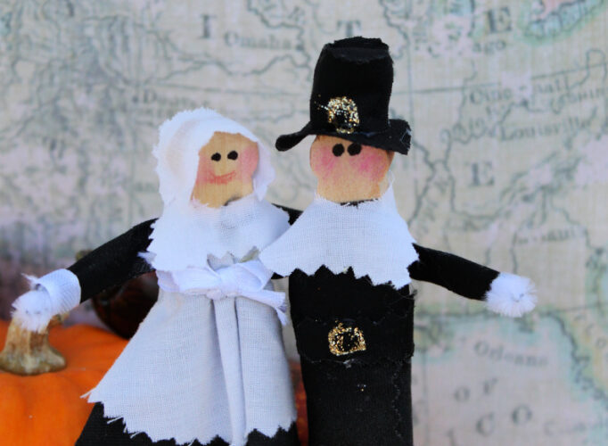 Clothespin Pilgrim Couple