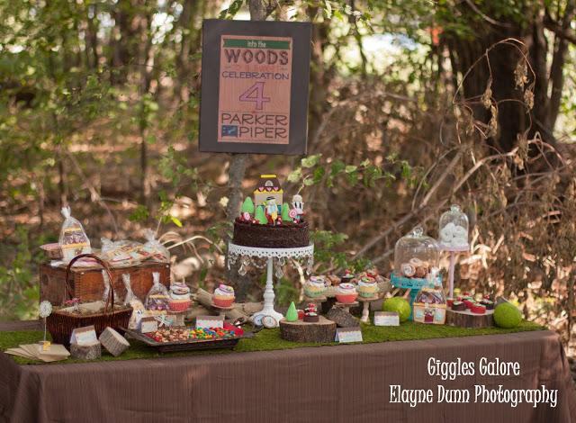 Hansel+and+gretel+dessert+table