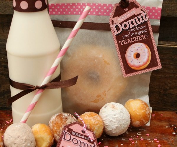 Donut teacher appreciation gift and free printable
