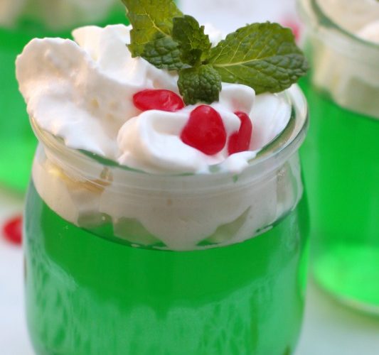 Giggles galore mistletoe jello dessert