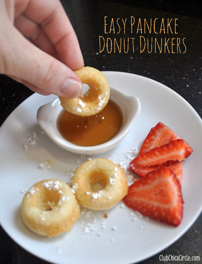 Easy-Mini-Pancake-Donut-Dunkers-Breakfast-Idea