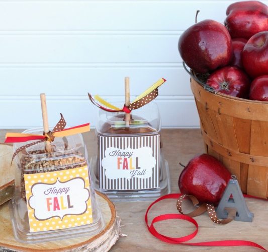 Caramel apple fall gift with free printable