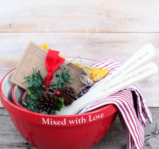 Gift idea for bakers mixing bowls and spoons