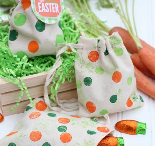 Painting with carrots polka dot easter bags
