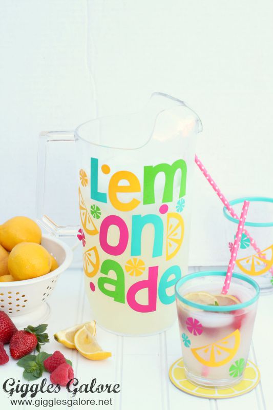 Giggles Galore Pitcher Perfect Lemonade