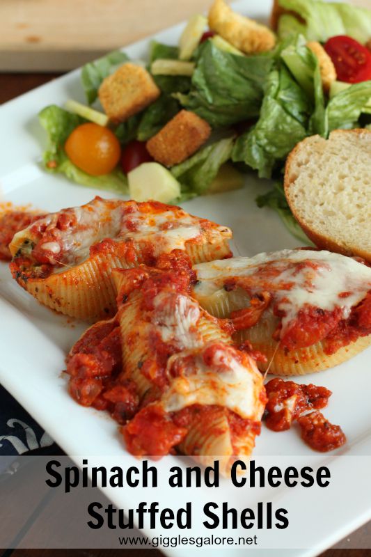 Spinach and cheese stuffed shells giggles galore Spinach and Cheese Stuffed Shells_Giggles Galore