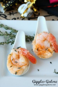 Mini spoon shrimp and grits appetizer