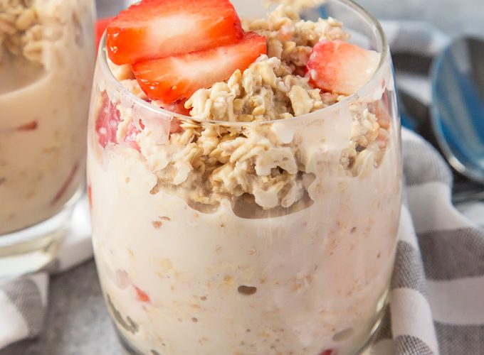 Ccstrawberries and cream oats 6