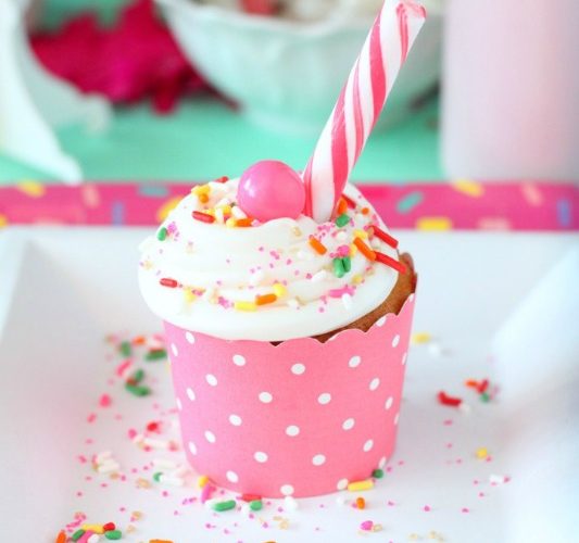 Cupcake wars decorated cupcake gg