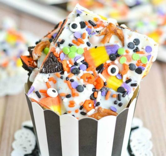 Halloween candy bark