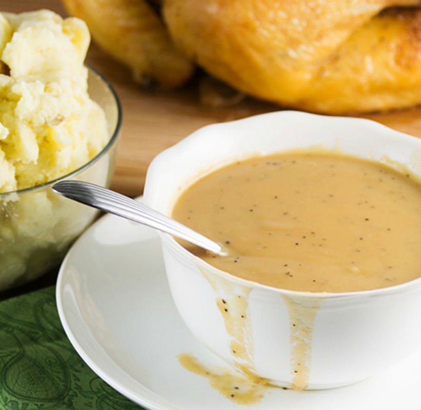 Perfect Turkey Gravy, Thanksgiving Side Dishes your Guests will LOVE via Giggles Galore