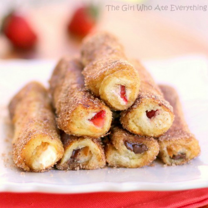 French Toast Roll Ups, Christmas Morning Breakfasts via Giggles Galore