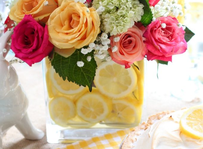 Spring lemon centerpiece