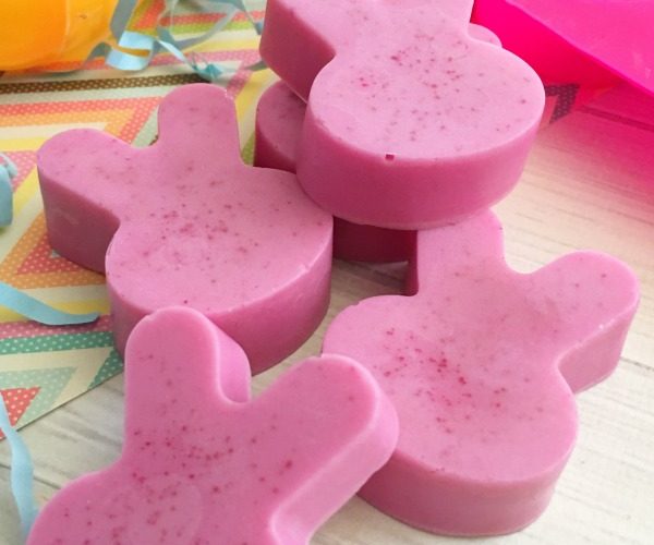 Cc favs march 31 diy bunny soap