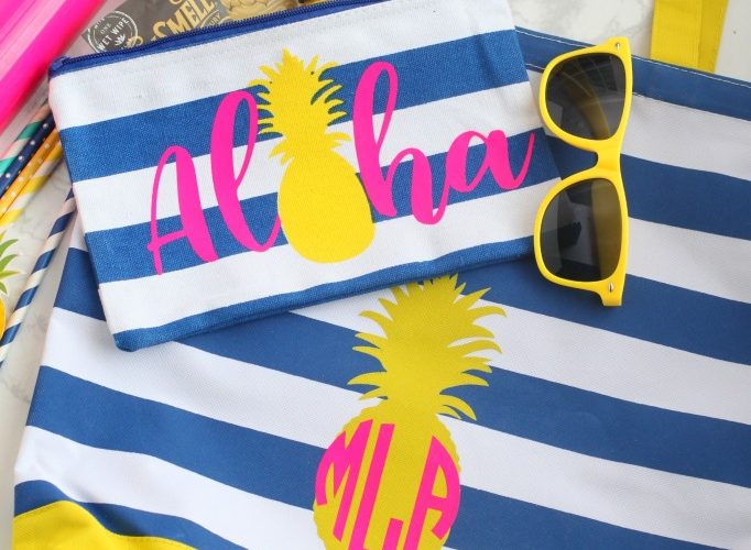 Aloha pineapple pool bag