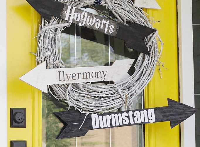 Harry potter inspired wood signs wreath