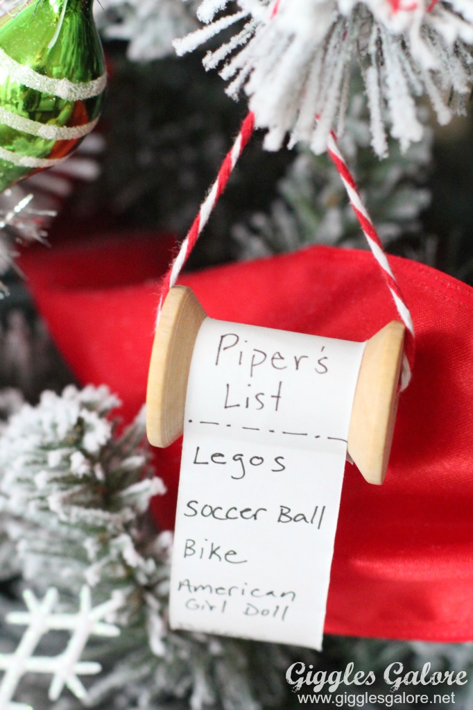 Kids christmas list on spool