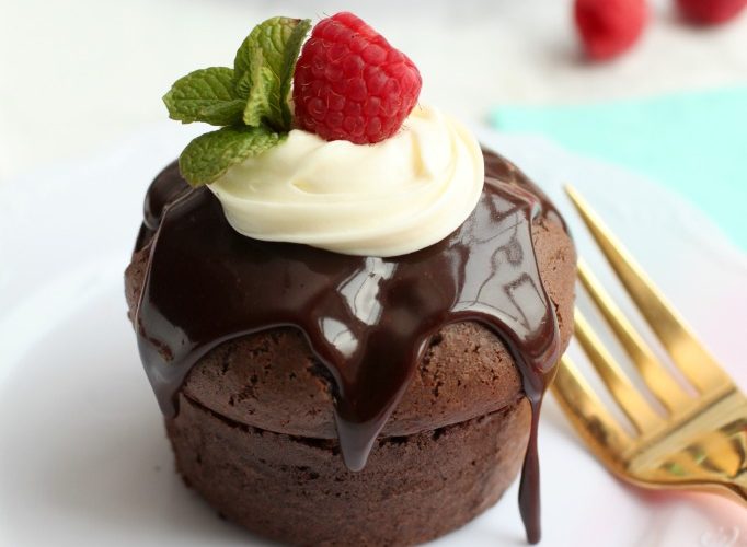 Mini chocolate cake with chocolate raspberry ganache icing