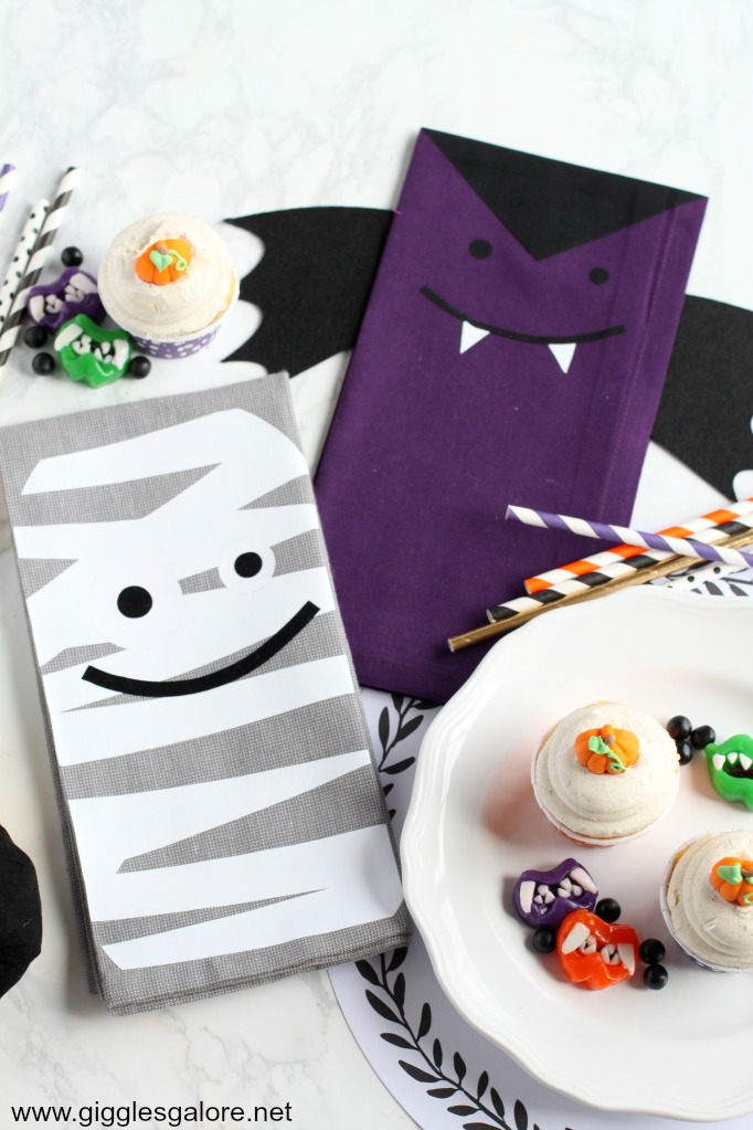 4 Fun DIY Halloween Napkins with Cricut EasyPress 2