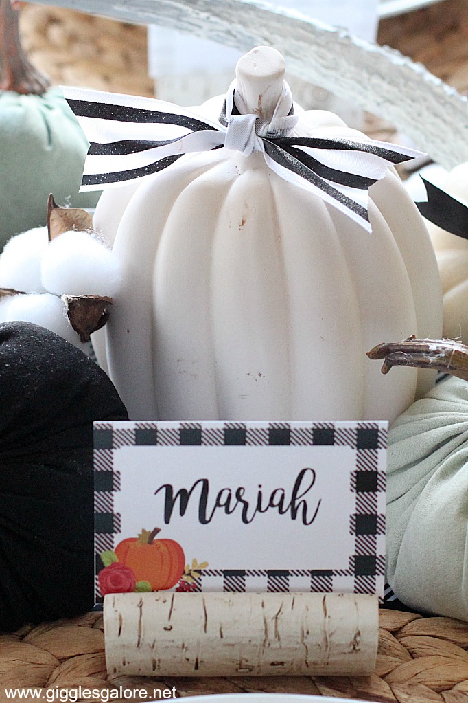 Free Buffalo Plaid Thanksgiving Place Cards 