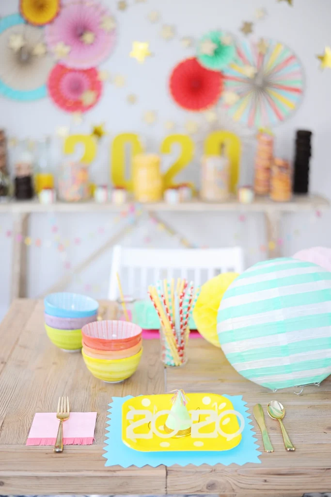 colorful new years eve party ideas 4 1
