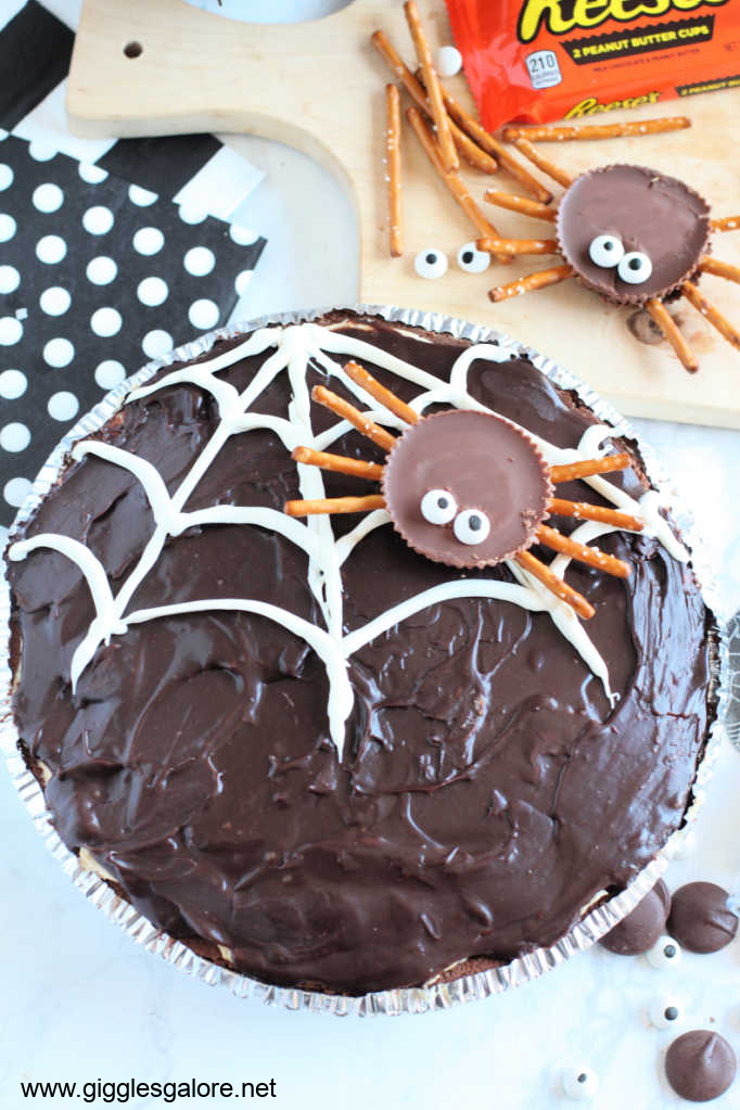 Halloween Spider Web Chocolate Pie
