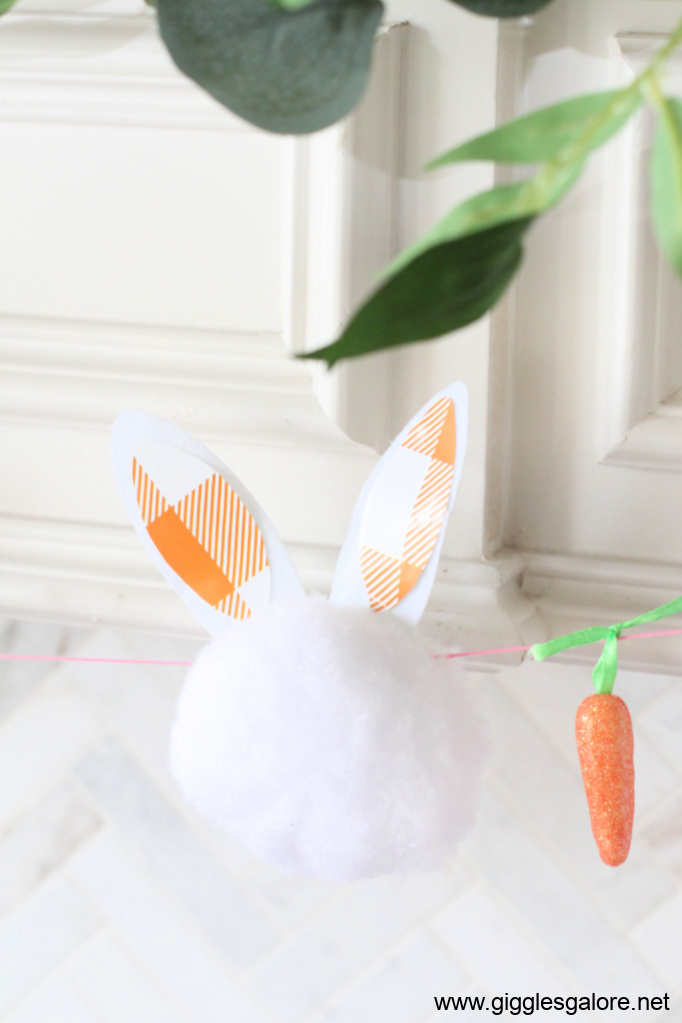 DIY Fluffy Bunny Easter Garland