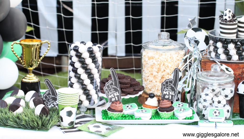 Team Soccer Party Black and White Treats