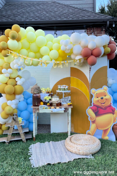 Dessert Bar Winnie the Pooh Party