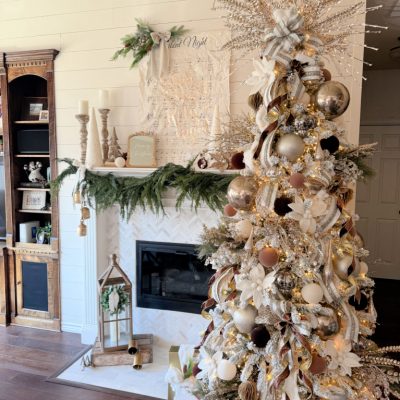 The Secret to Decorating a Beautiful Christmas Tree